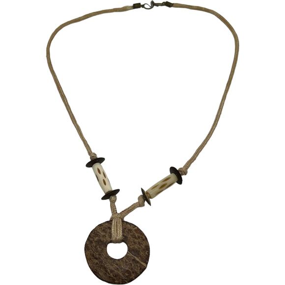 Earthy Boho Pendant Necklace - Picture 3 of 8